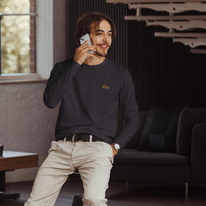 DS // Men's Embroidered Long Sleeve Fitted Crew T-shirt