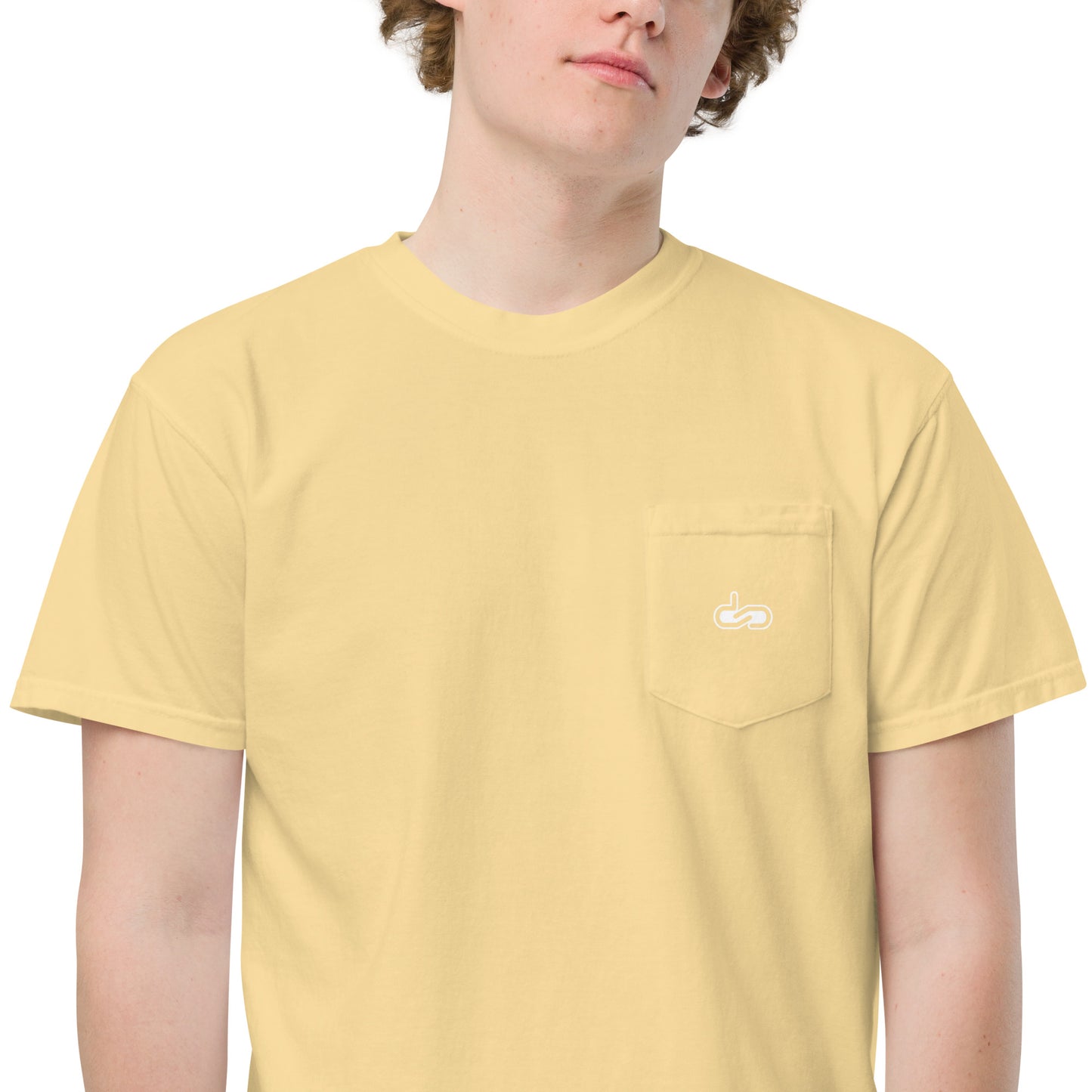 DS // Men's Embroidered Garment-dyed Pocket T-shirt