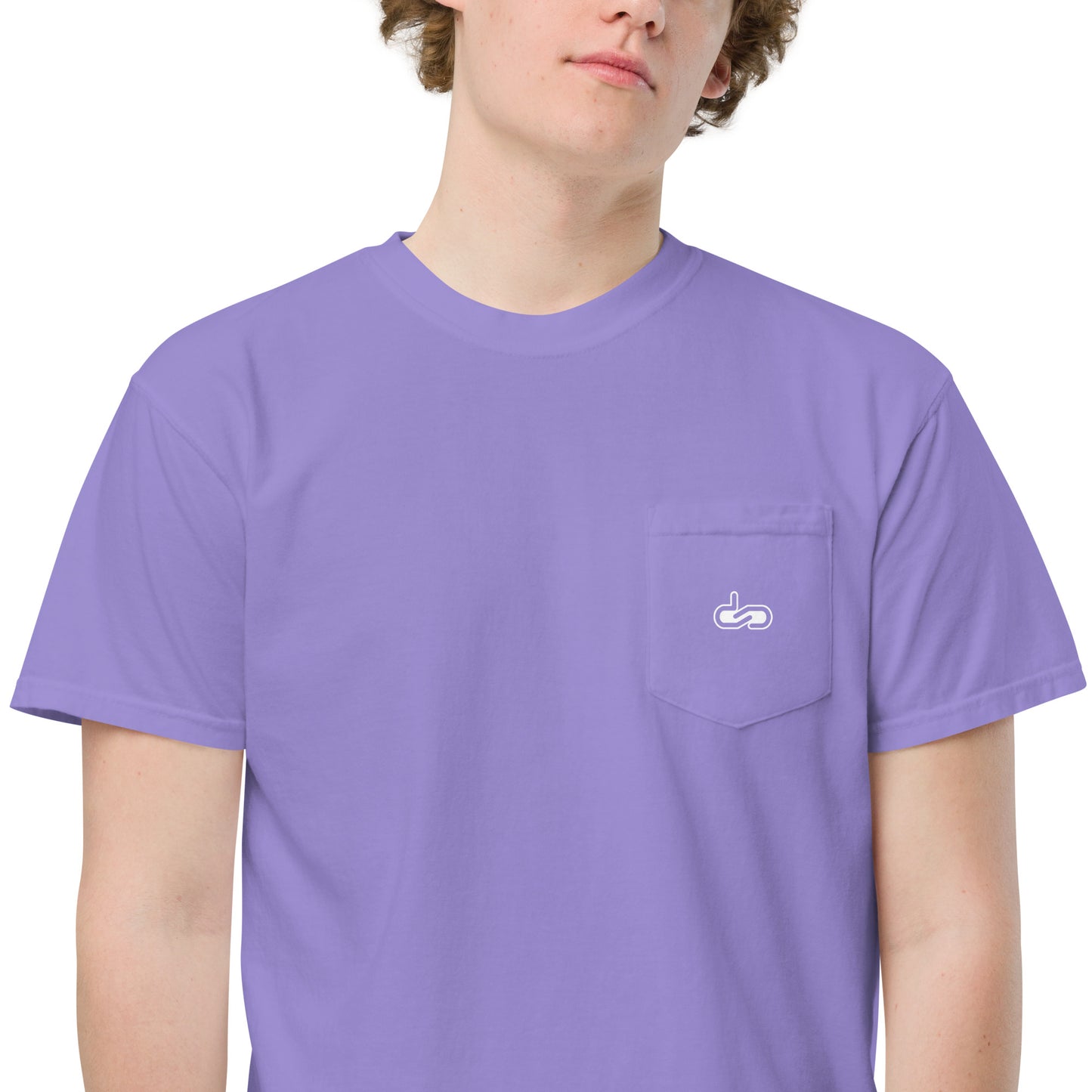 DS // Men's Embroidered Garment-dyed Pocket T-shirt